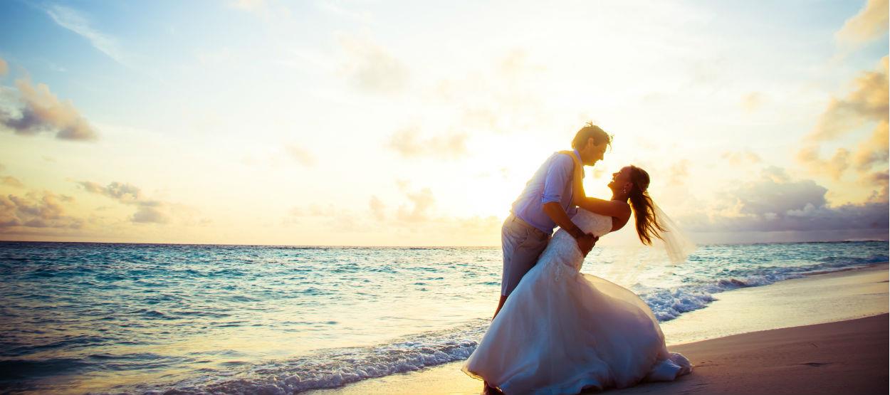destinations weddings in the maldives hero 02